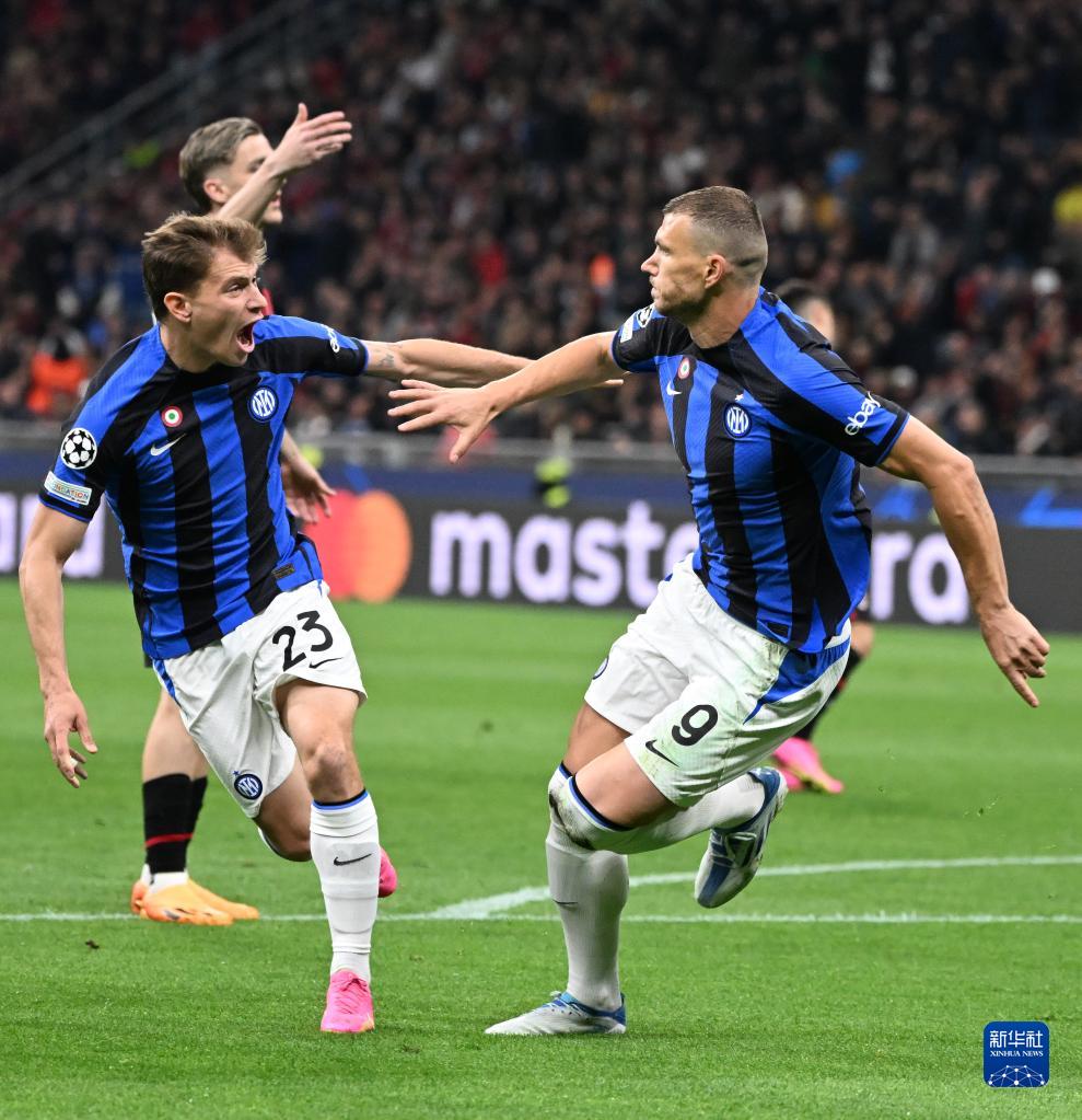 37分！亚历山大砍全场最高分，关键时刻摘10分定乾坤