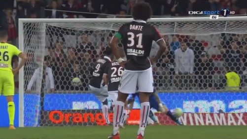 加斯佩里尼：10人应战的比赛变得困难，我们犯了一些错误