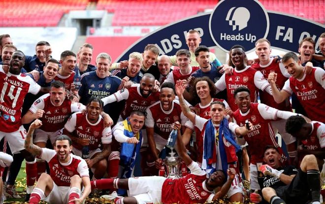 弗兰克：我曾一天内参加曼联和蓝军的面试；渣叔让我相信自己