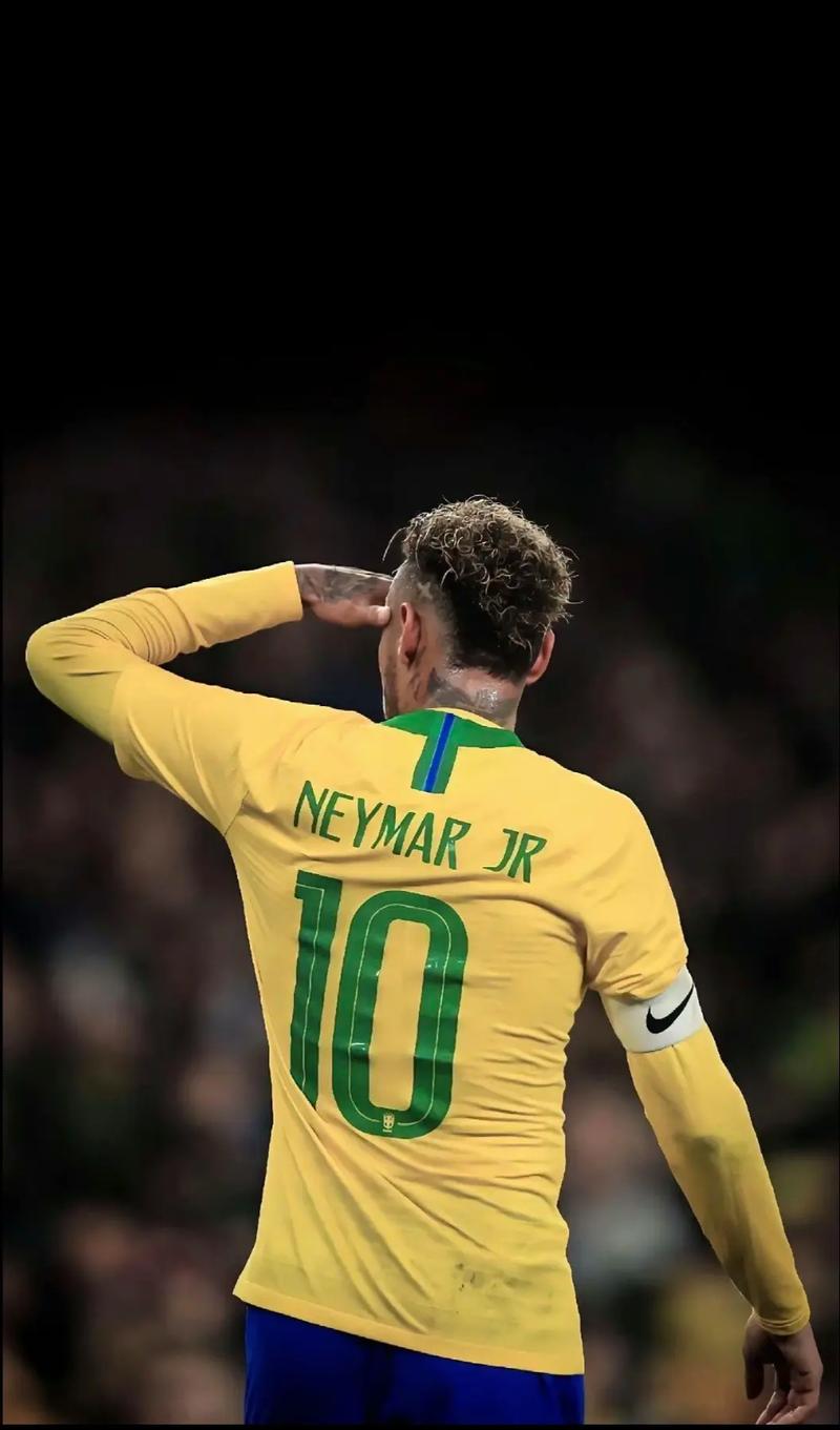 U16国少后卫李钧鹏：非常自豪能代表国家征战比赛（U16国少后卫李钧鹏：代表祖国出战倍感荣耀）