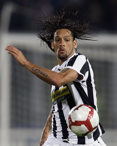 欧联替补出场，范佩西儿子沙奎尔在父亲手下完成费耶诺德首秀