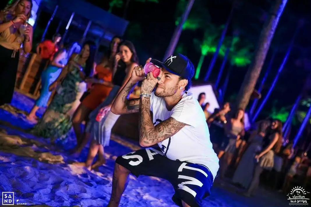 TMW：巴萨、曼城、米兰、国米和尤文关注乌迪内斯中场阿塔