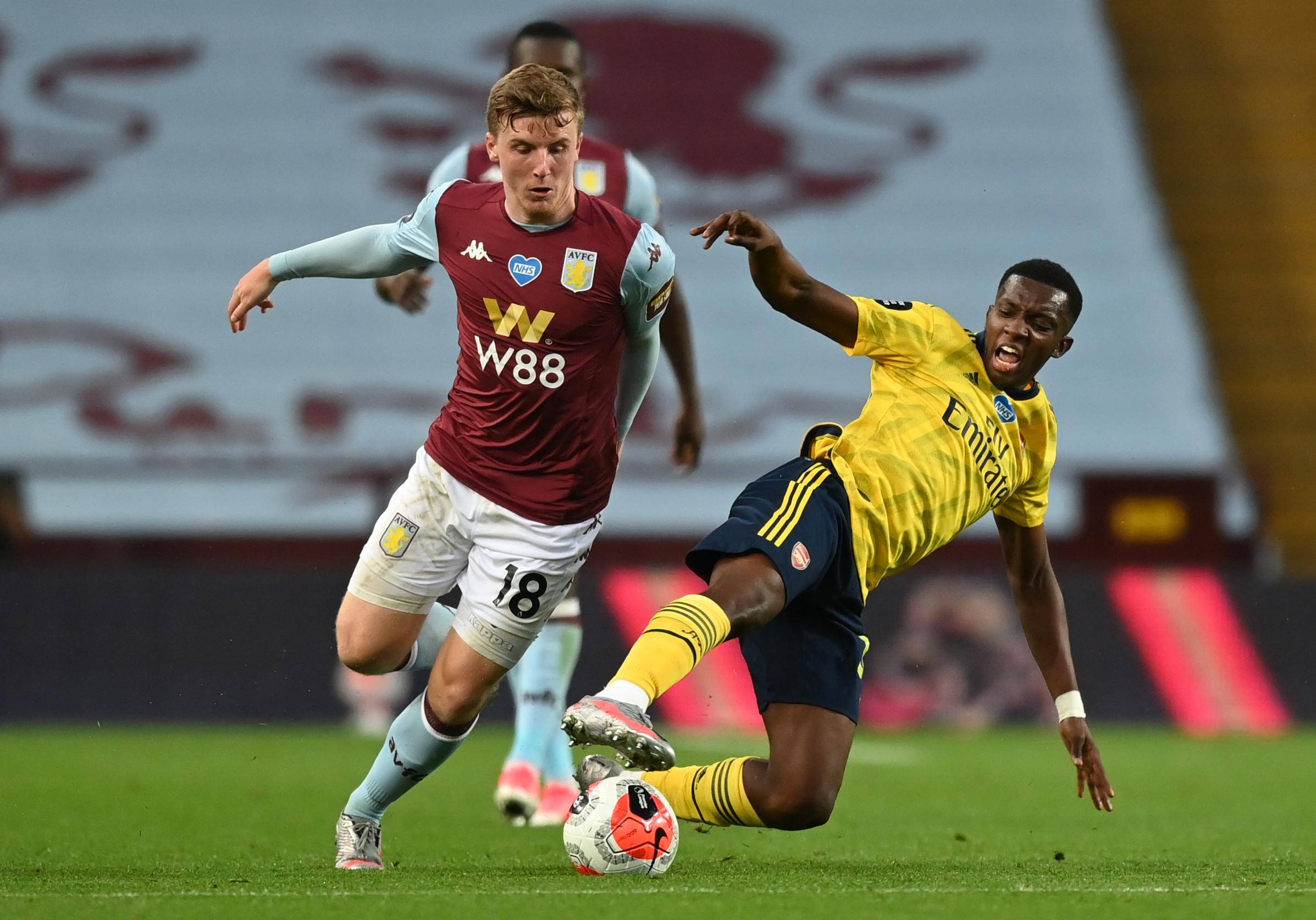 摩根转发评论萨拉赫赛后炮轰言论：也许是时候该来个采访了