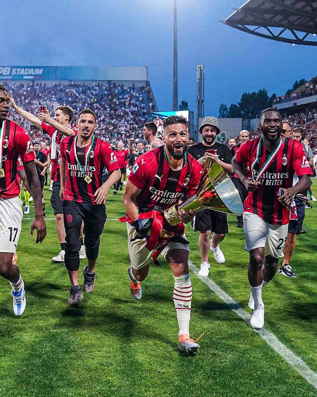 巴萨主场已18年未输给马竞 数据支持延续纪录（巴萨主场对马竞18年不败，数据看好纪录再续）