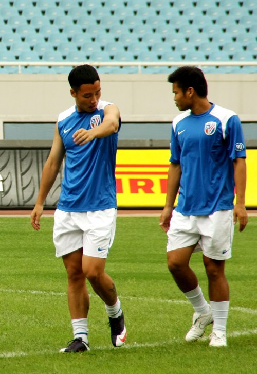 皇马vs阿拉维斯全场数据：控球率48-52，射门11-4（皇马对阵阿拉维斯数据一览：控球48%比52%，射门11比4）