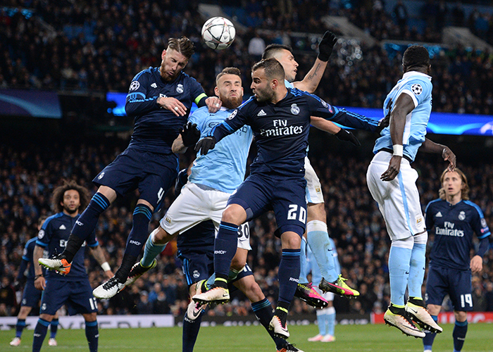 NBA焦点战：湖人客场逆转掘金,