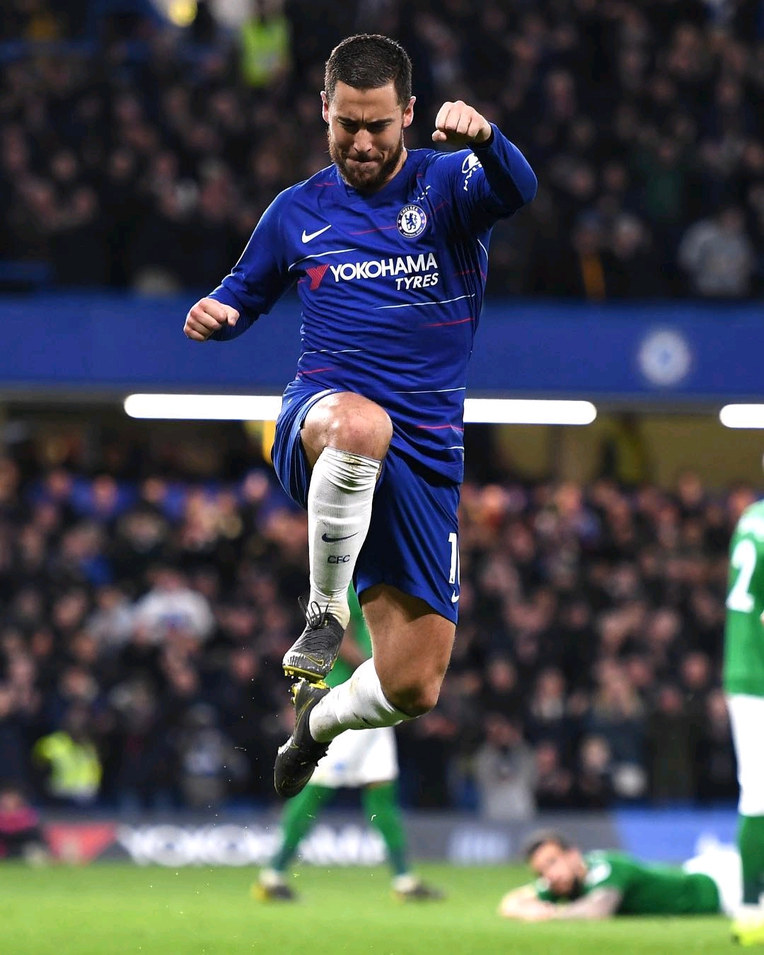 半场战报：法兰克福0-0沃尔夫斯堡